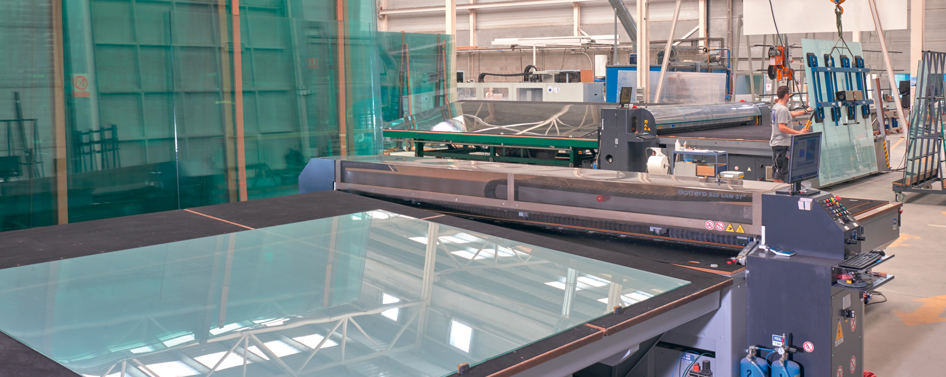 Laminated glass